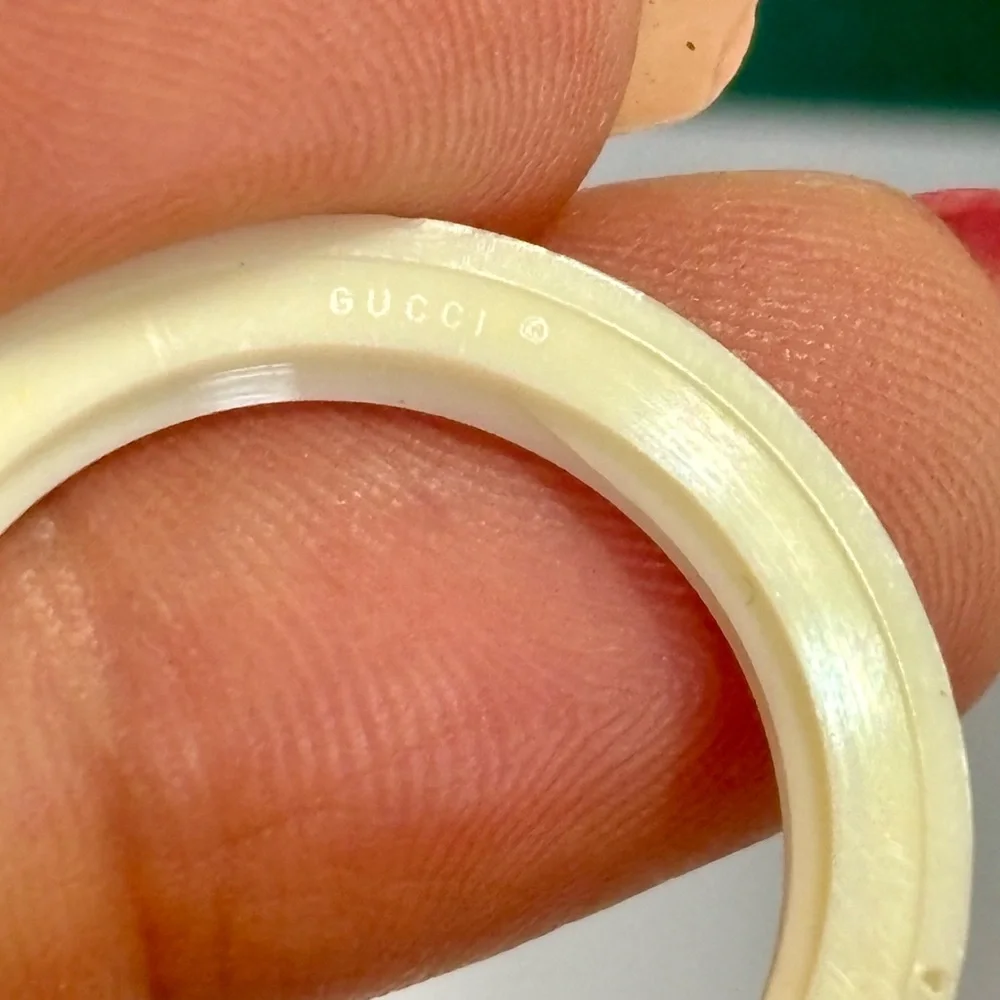 GUCCI WHITE BEZEL for the Vintage GUCCI Interchangeable bezel watch - Picture 3 of 5